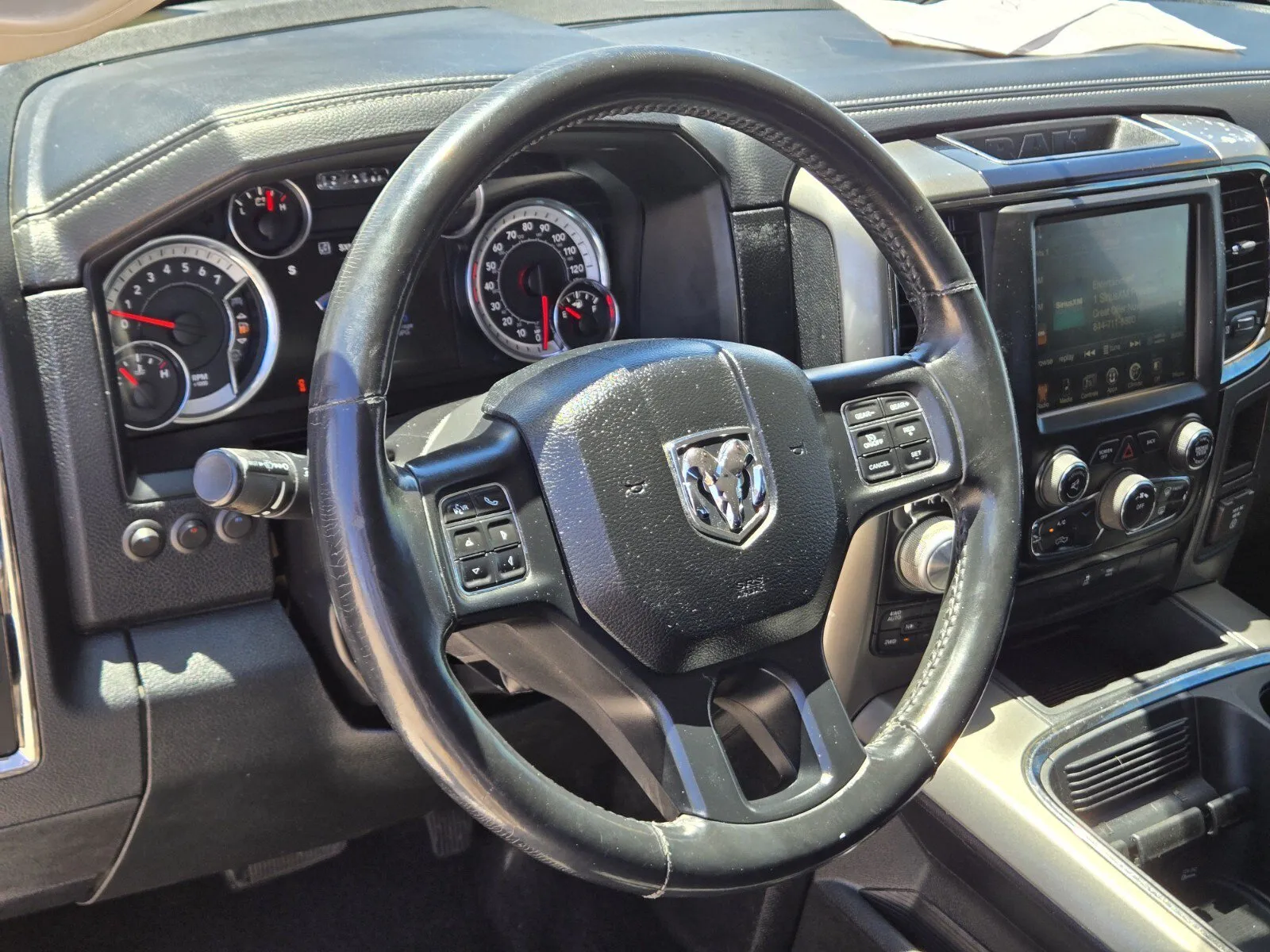 Ram 1500 photo 16