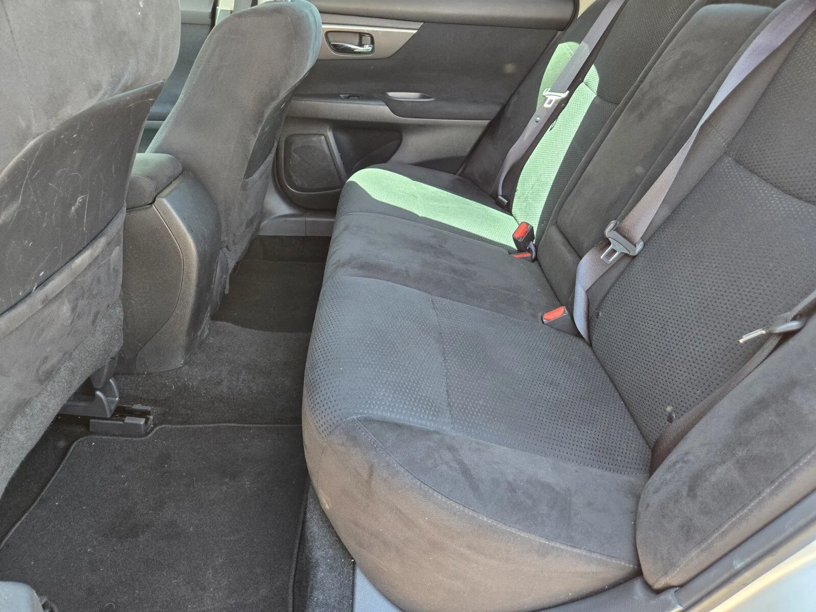 Nissan Altima photo 6