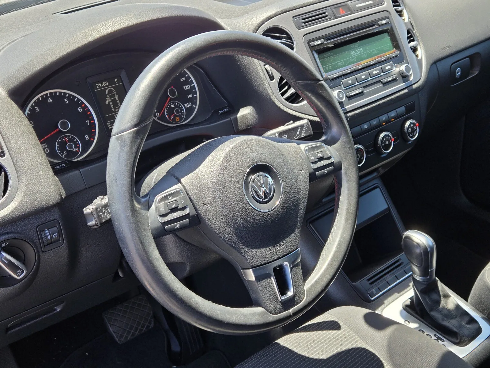 Volkswagen Tiguan photo 15