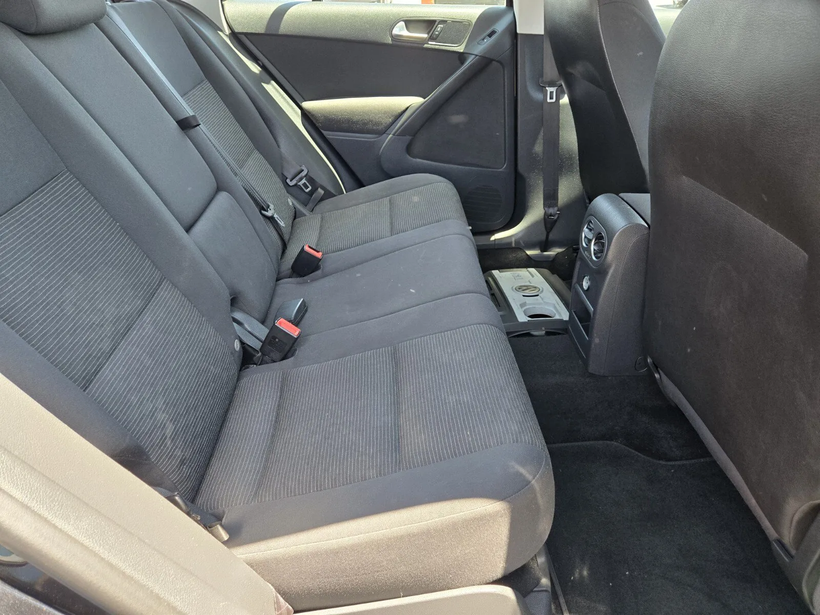 Volkswagen Tiguan photo 11