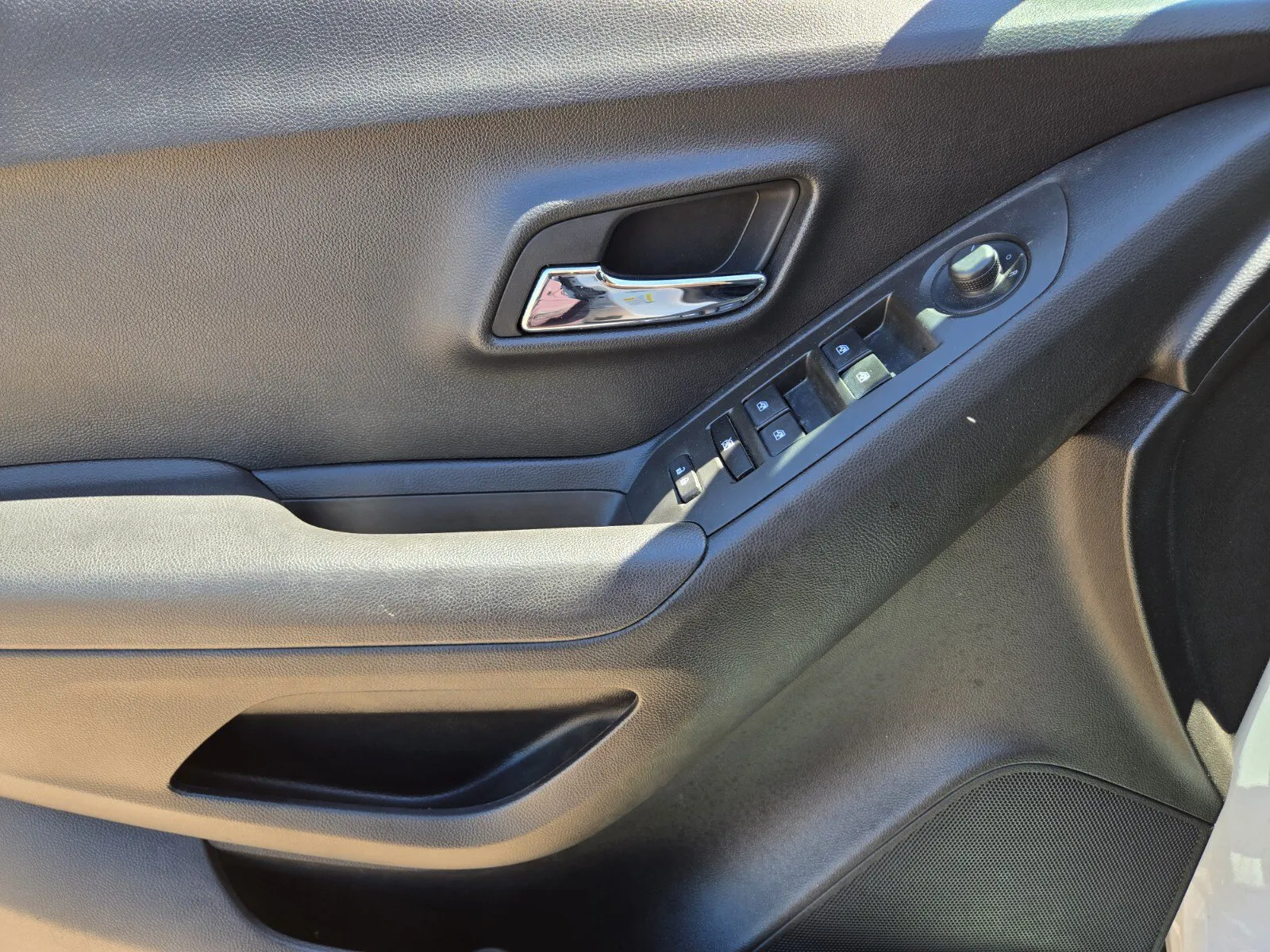 Chevrolet Trax photo 14