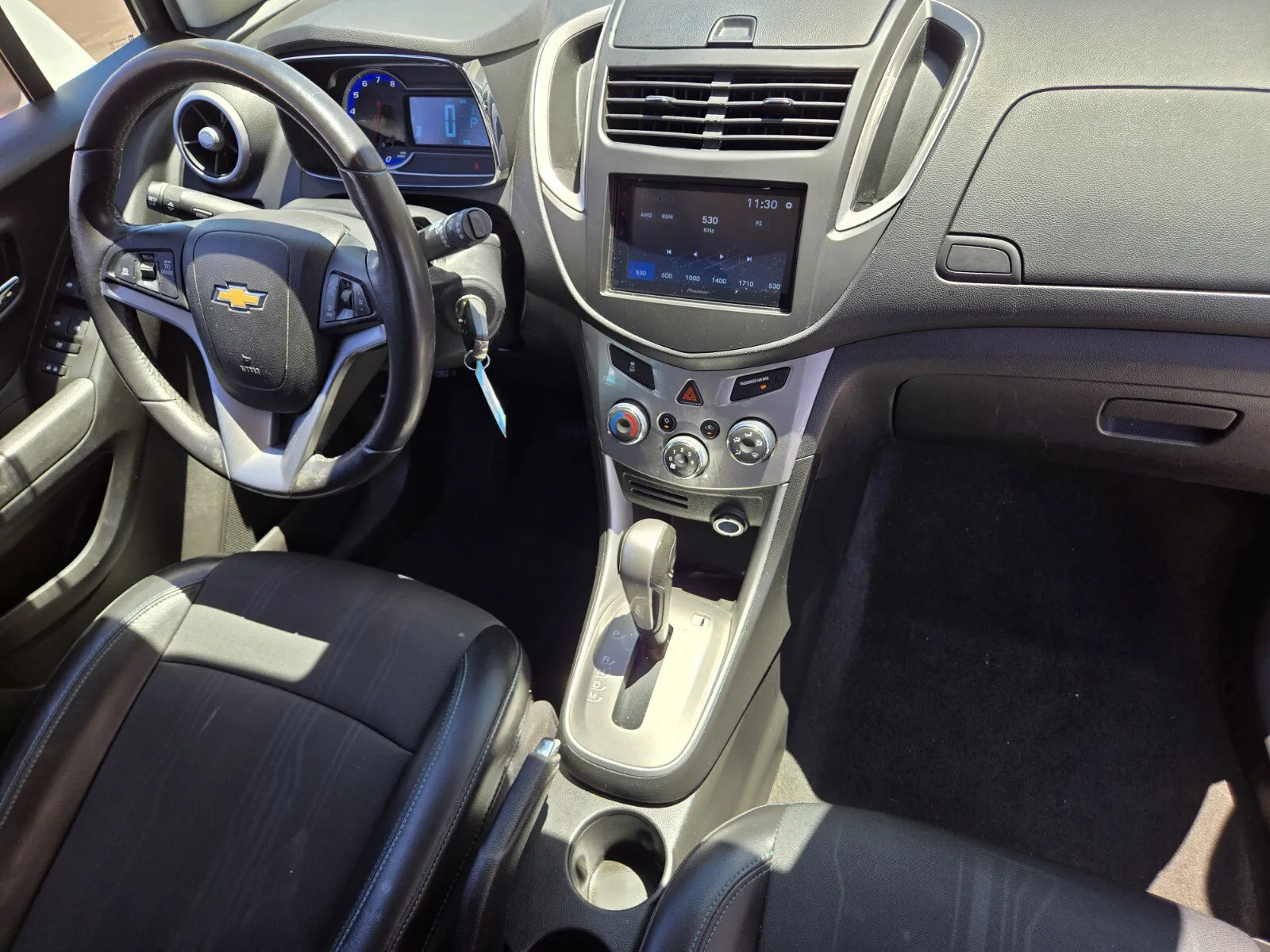 Chevrolet Trax photo 13