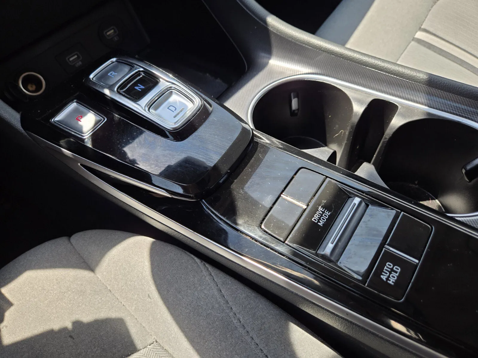 Hyundai Sonata photo 19