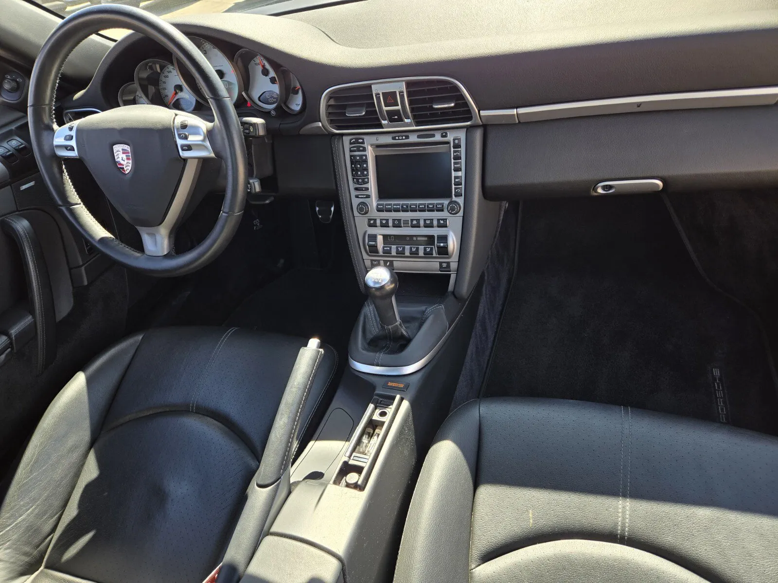 Porsche 911 photo 12