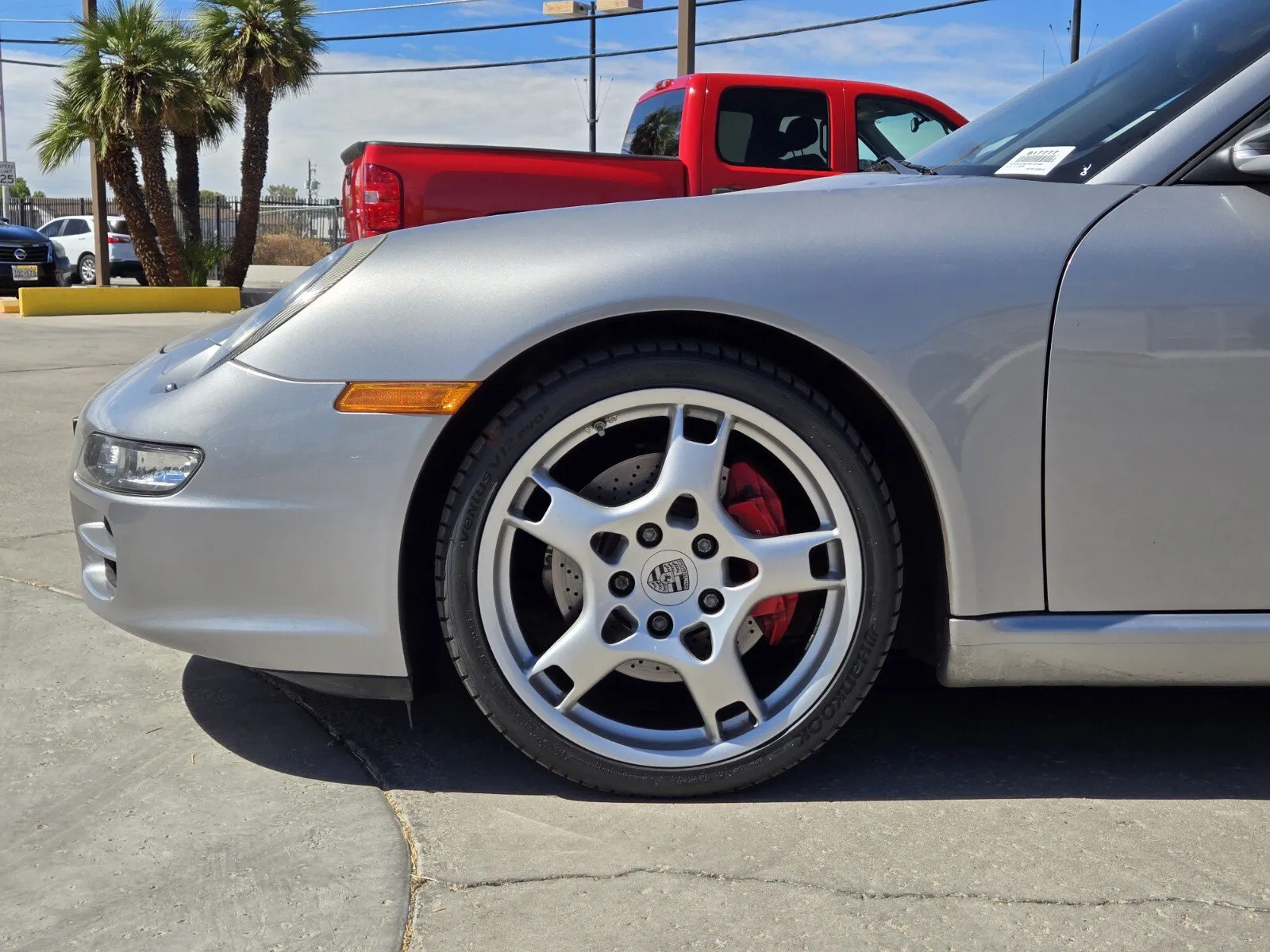 Porsche 911 photo 6