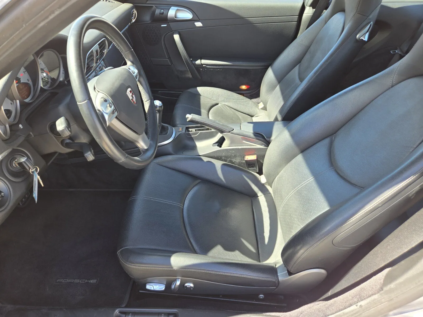Porsche 911 photo 7