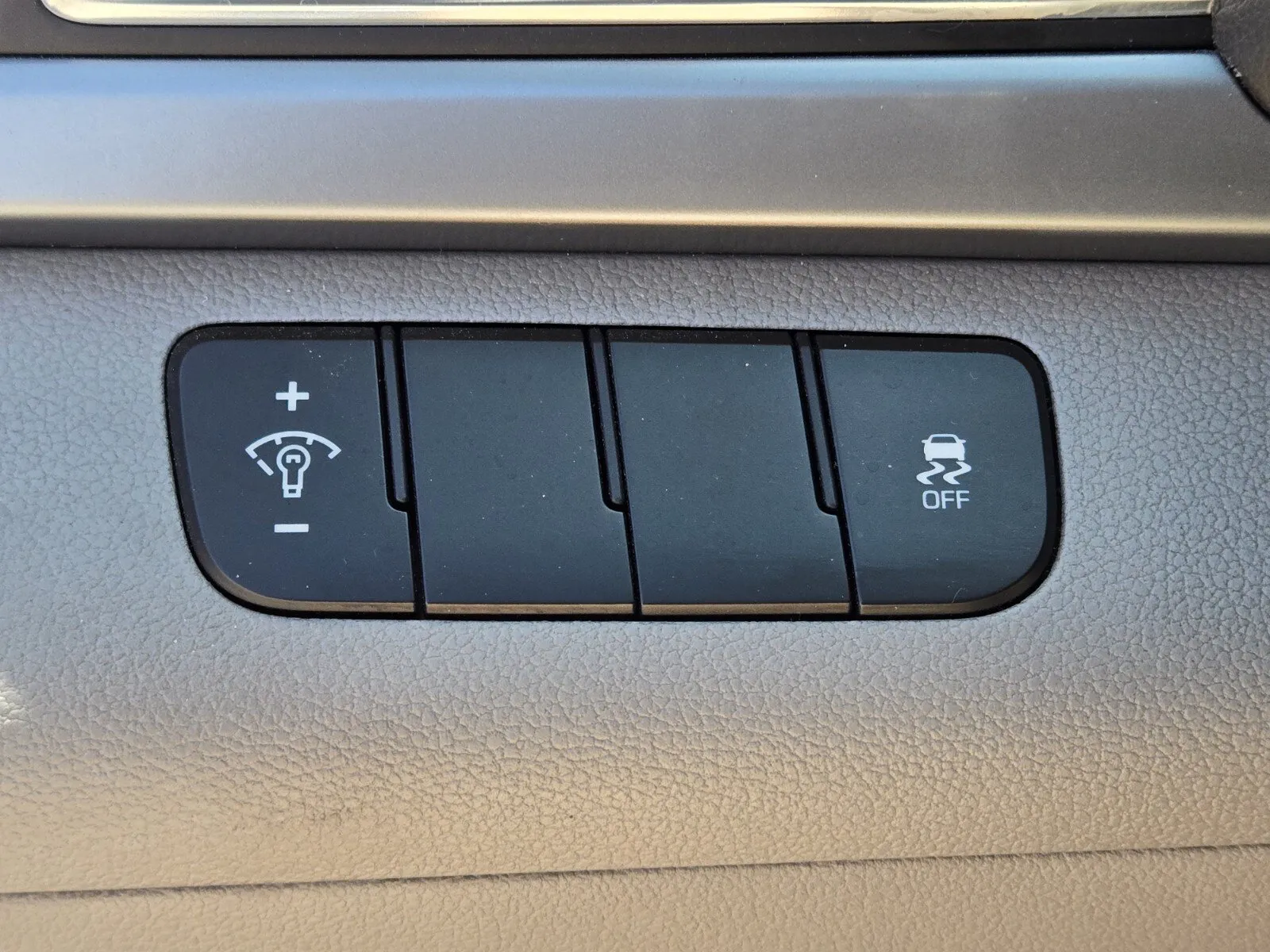 Hyundai Elantra photo 21