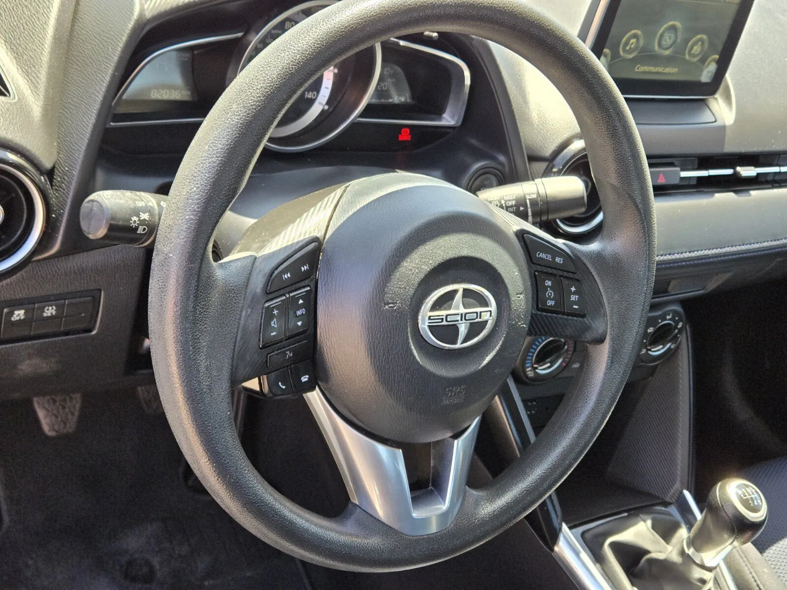 Scion iA photo 15