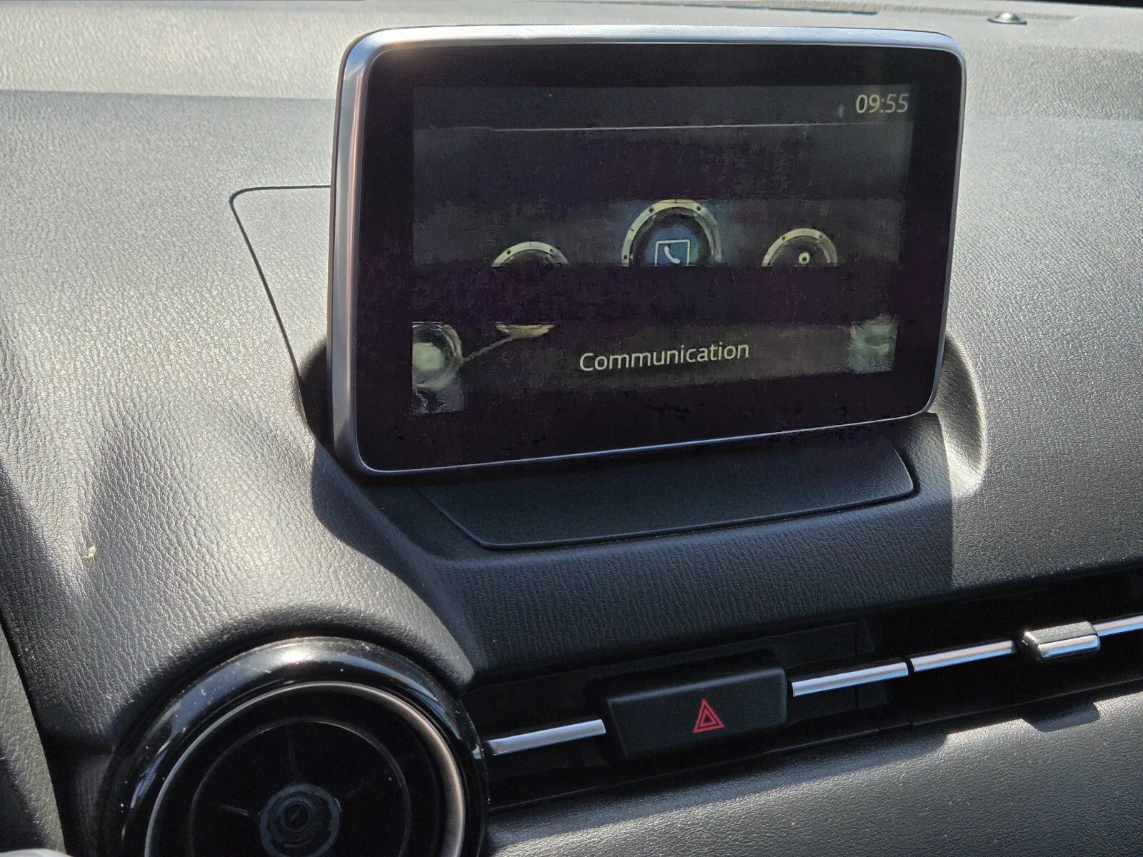 Scion iA photo 17