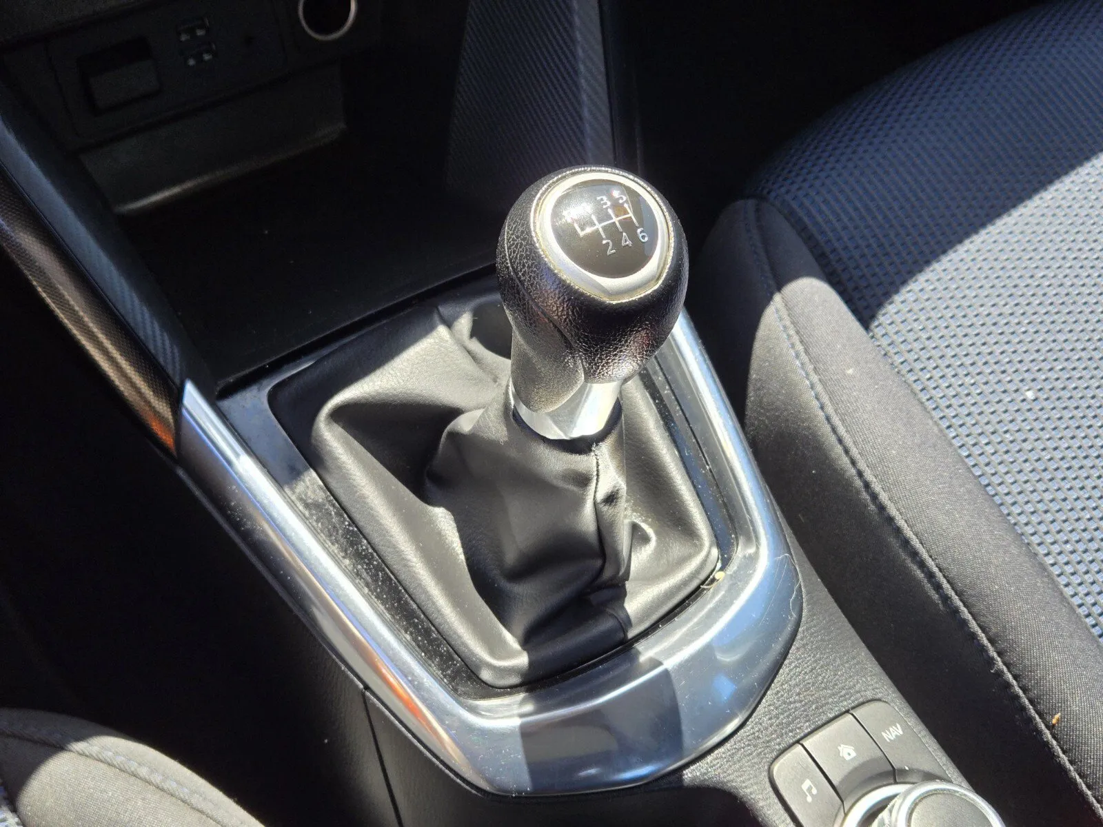 Scion iA photo 20