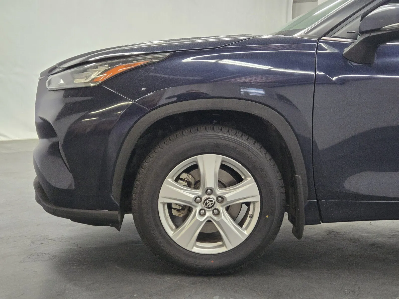 Toyota Highlander photo 6
