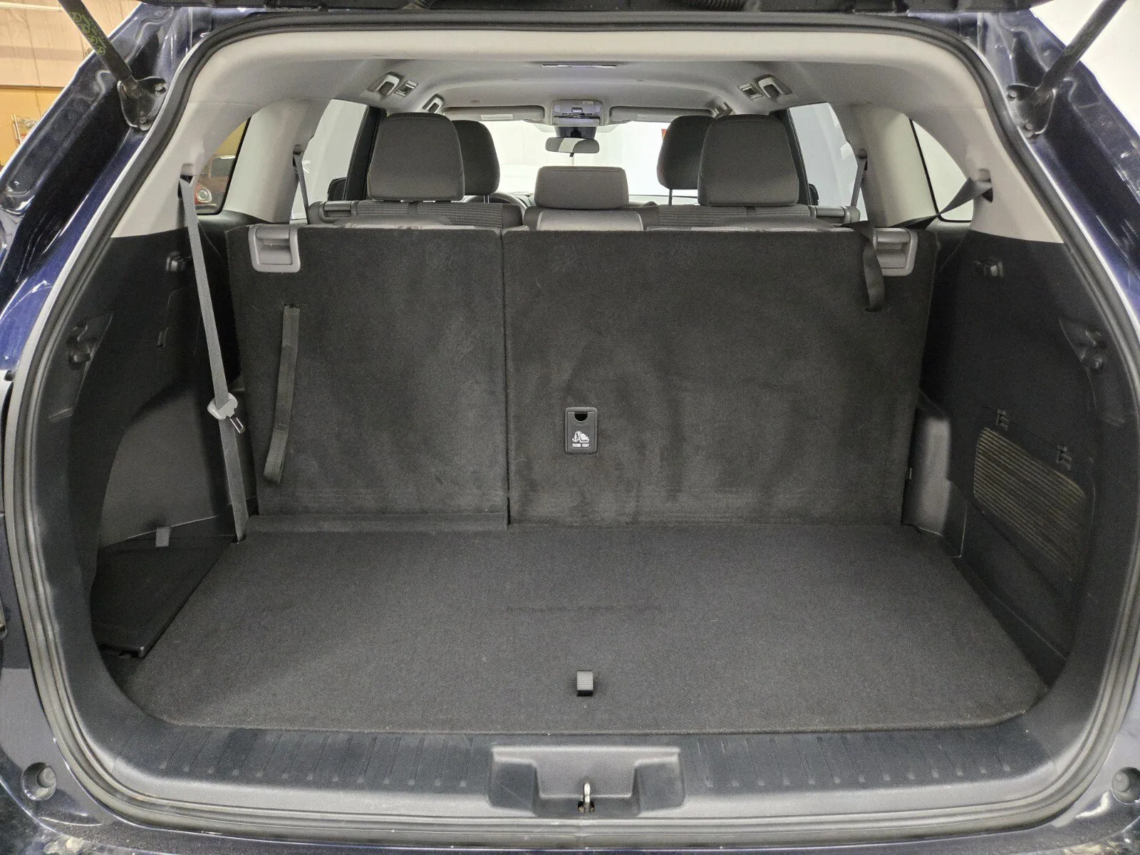 Toyota Highlander photo 11