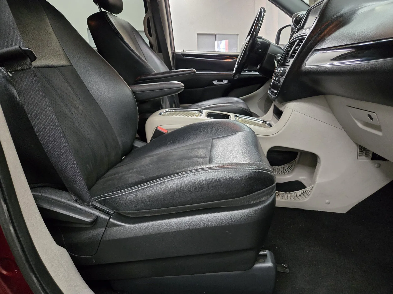 Dodge Grand Caravan photo 11