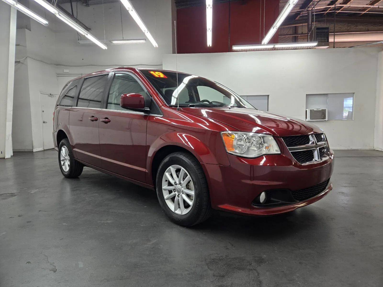 Dodge Grand Caravan photo 4