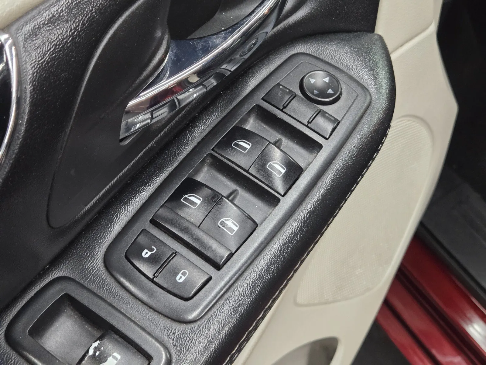 Dodge Grand Caravan photo 14