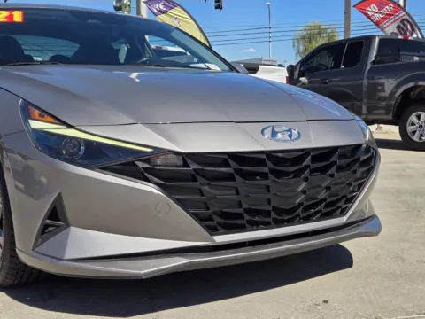 More photos of 2021 Hyundai Elantra SEL at Baja Auto Sales East, NV