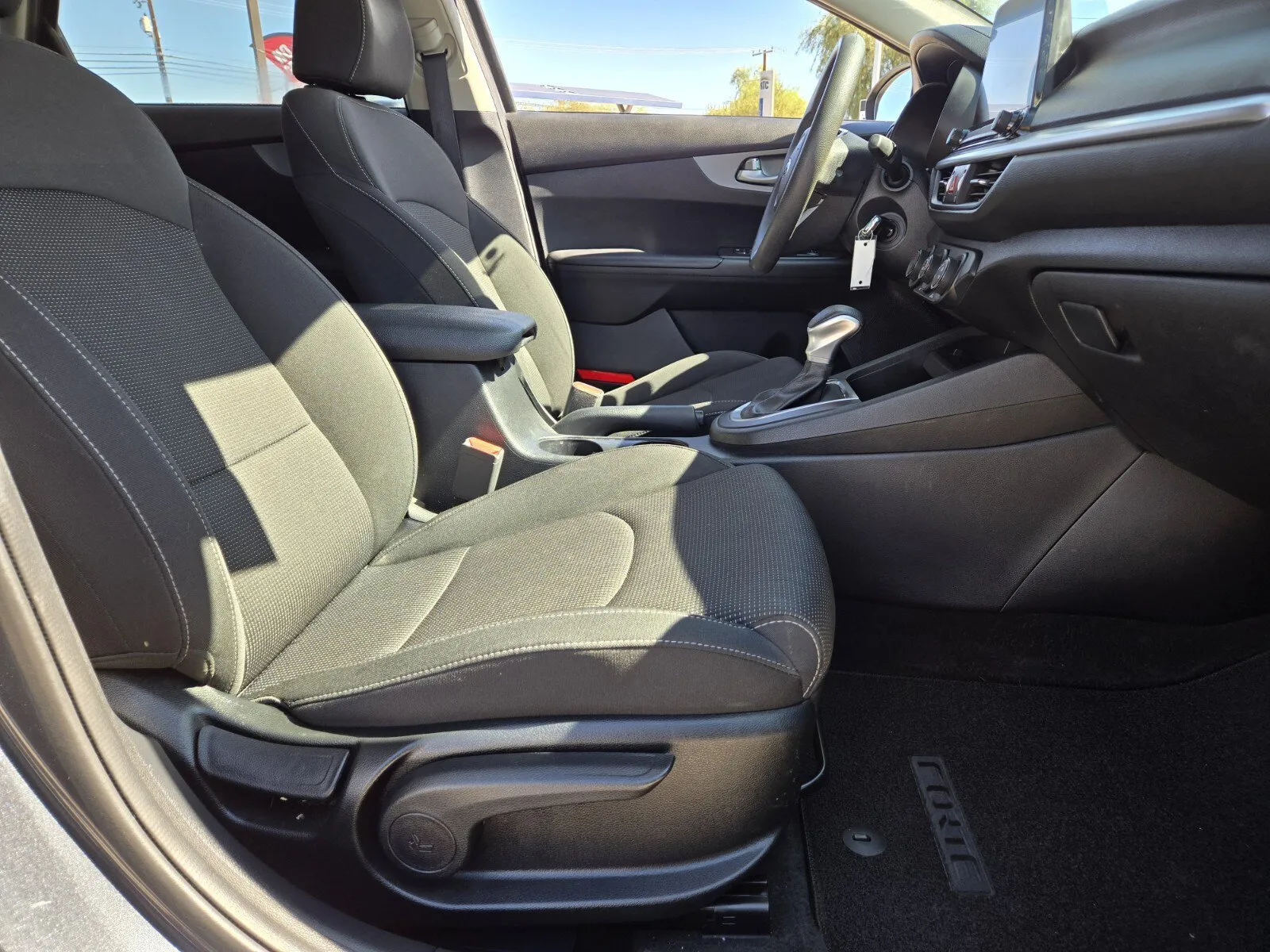 Kia Forte photo 12