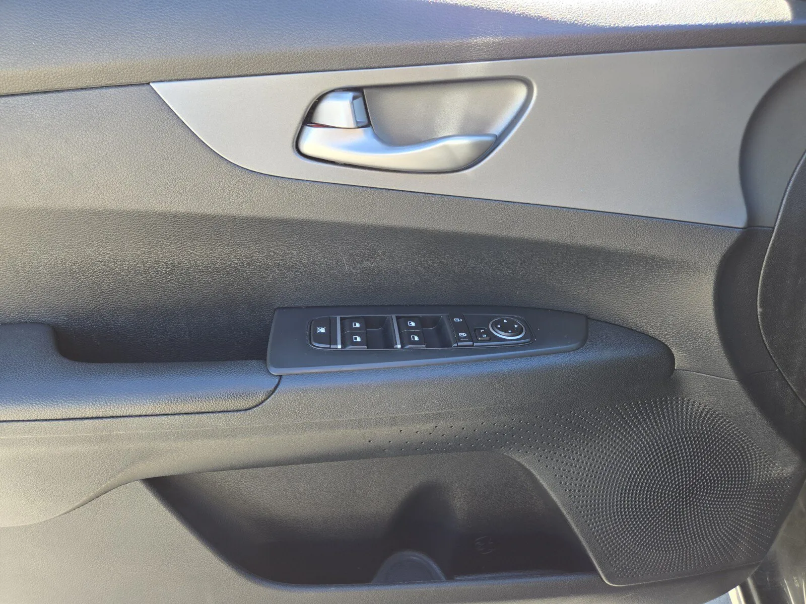 Kia Forte photo 14