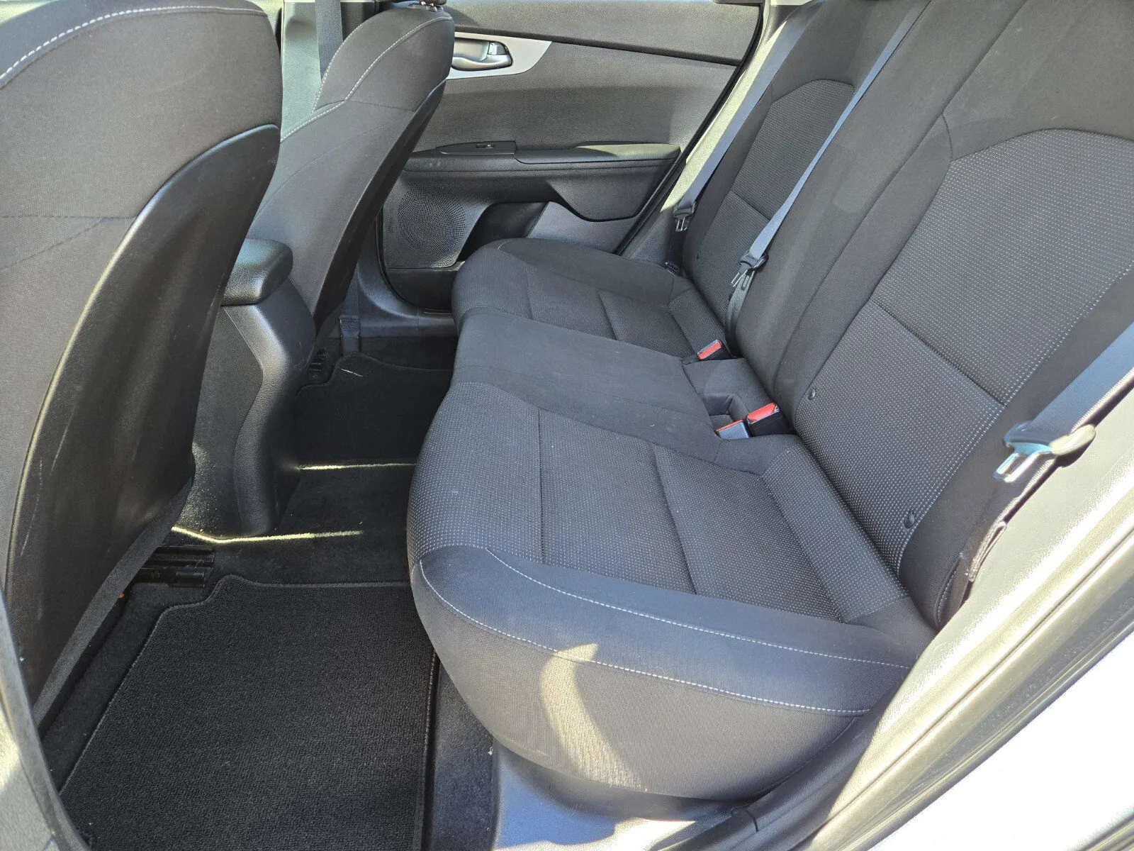 Kia Forte photo 8