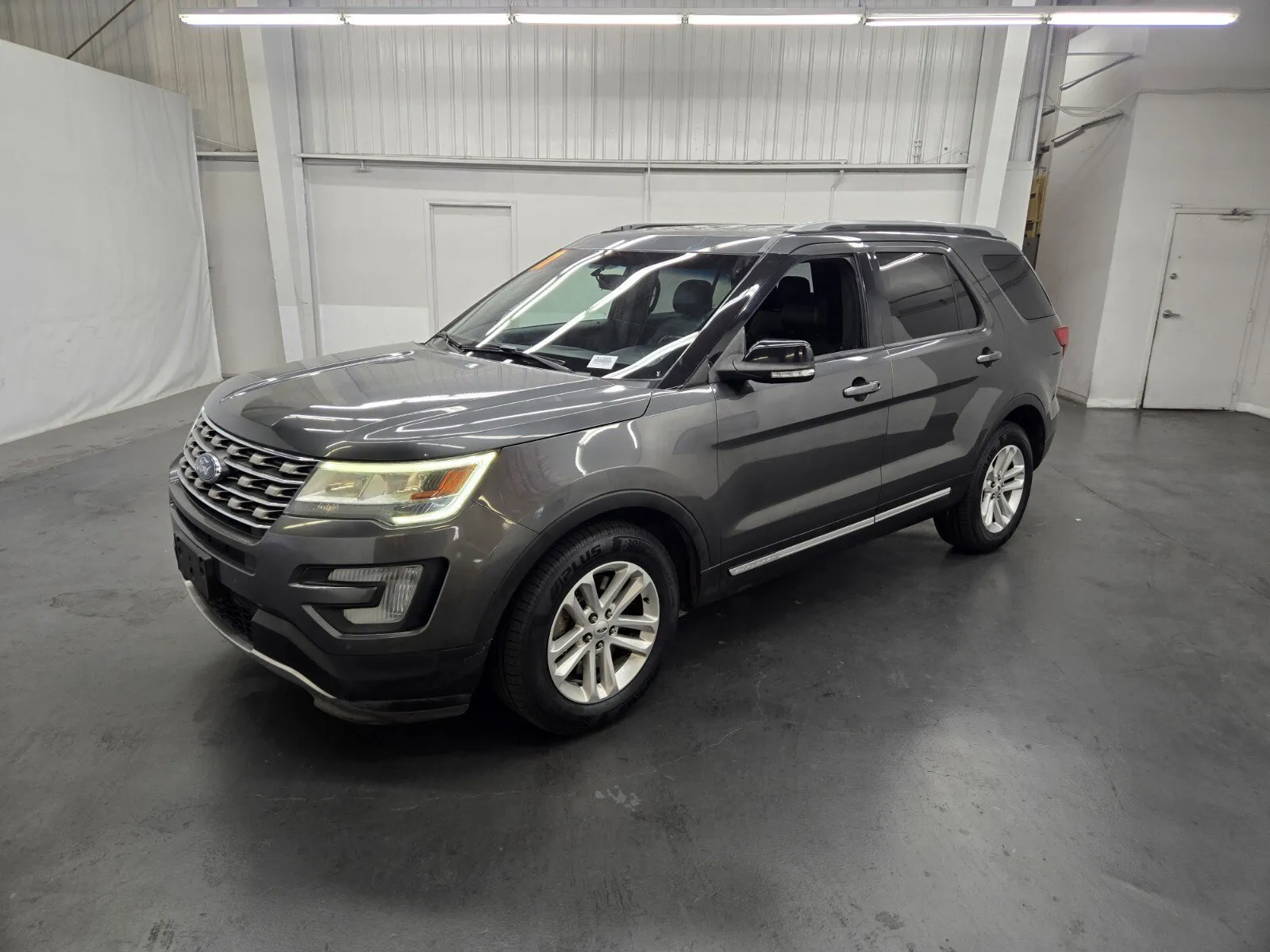 Unknown 2017 Ford Explorer XLT for sale in Las Vegas, NV