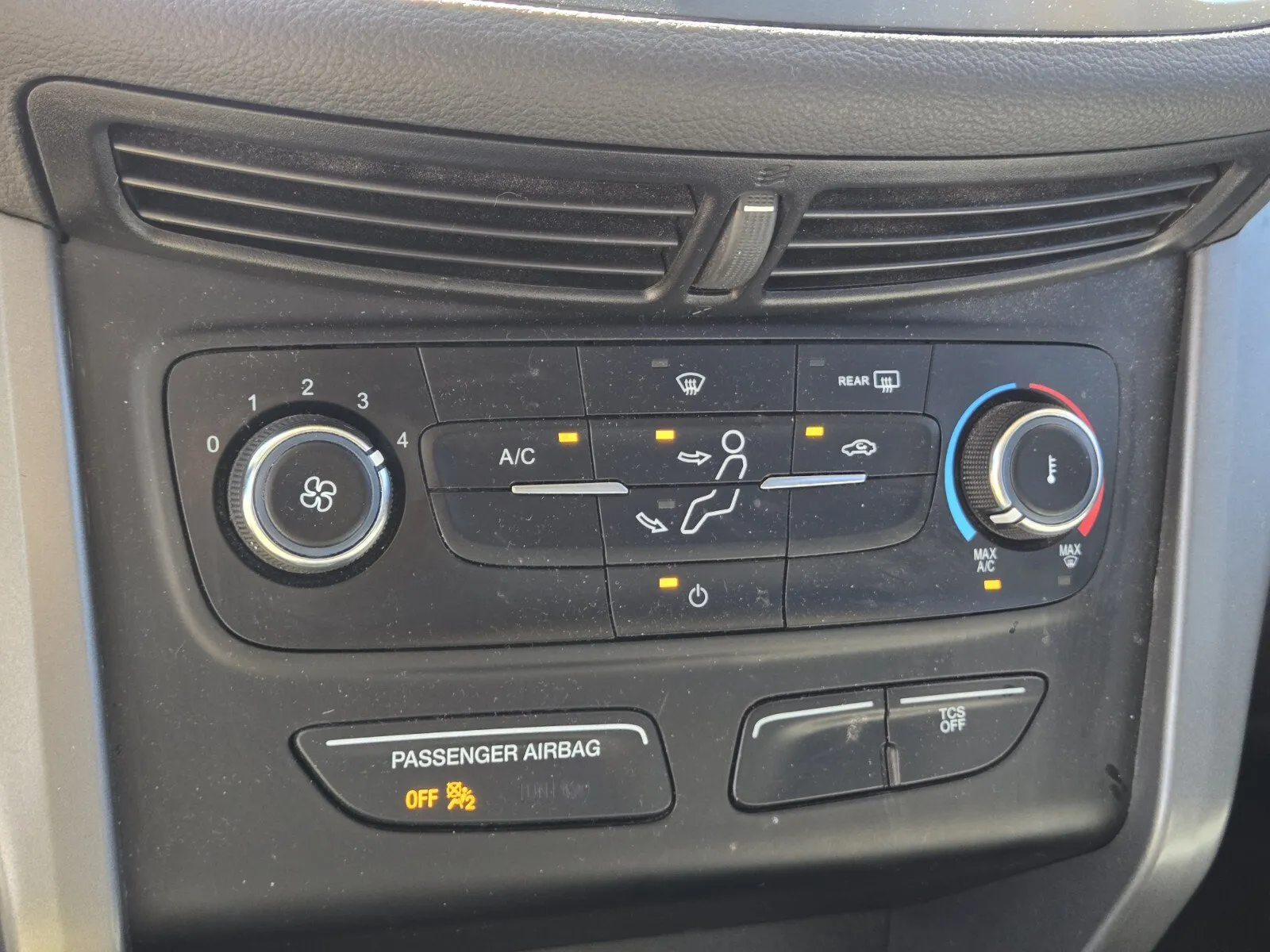 Ford Escape photo 18