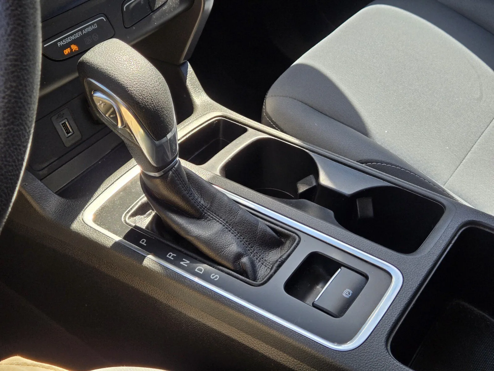 Ford Escape photo 19