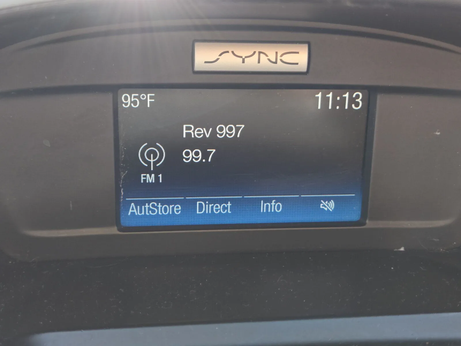 Ford Escape photo 17