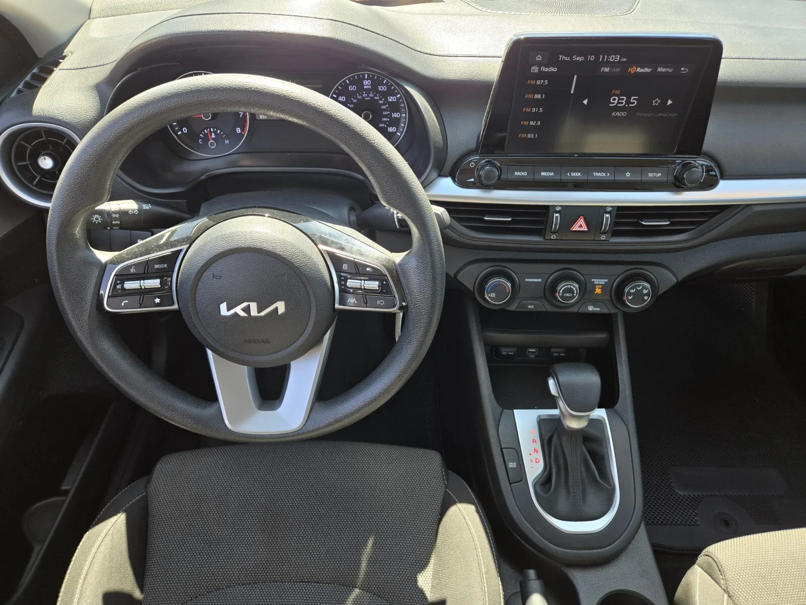 Kia Forte photo 8