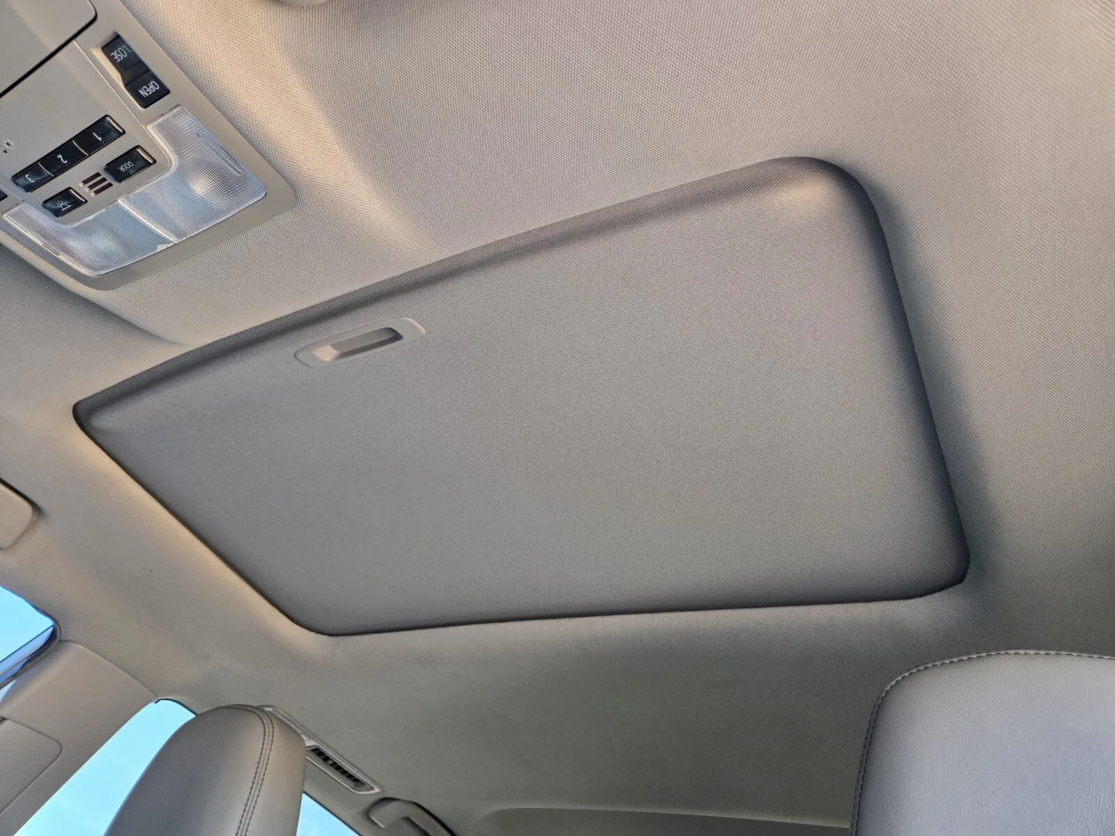 Toyota Highlander photo 8