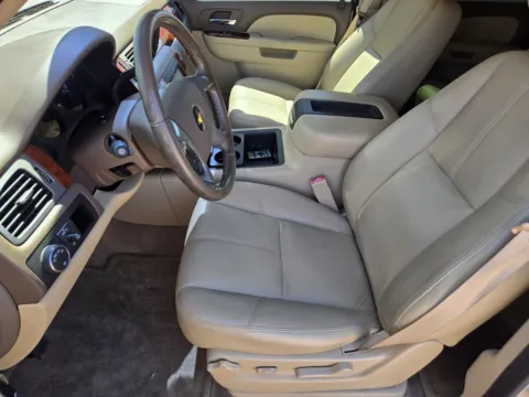 More photos of 2011 Chevrolet Suburban LT at Baja Auto Sales East, NV
