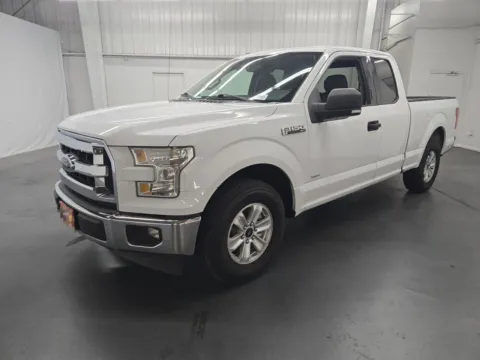 White 2017 Ford F-150 XLT for sale in Las Vegas, NV