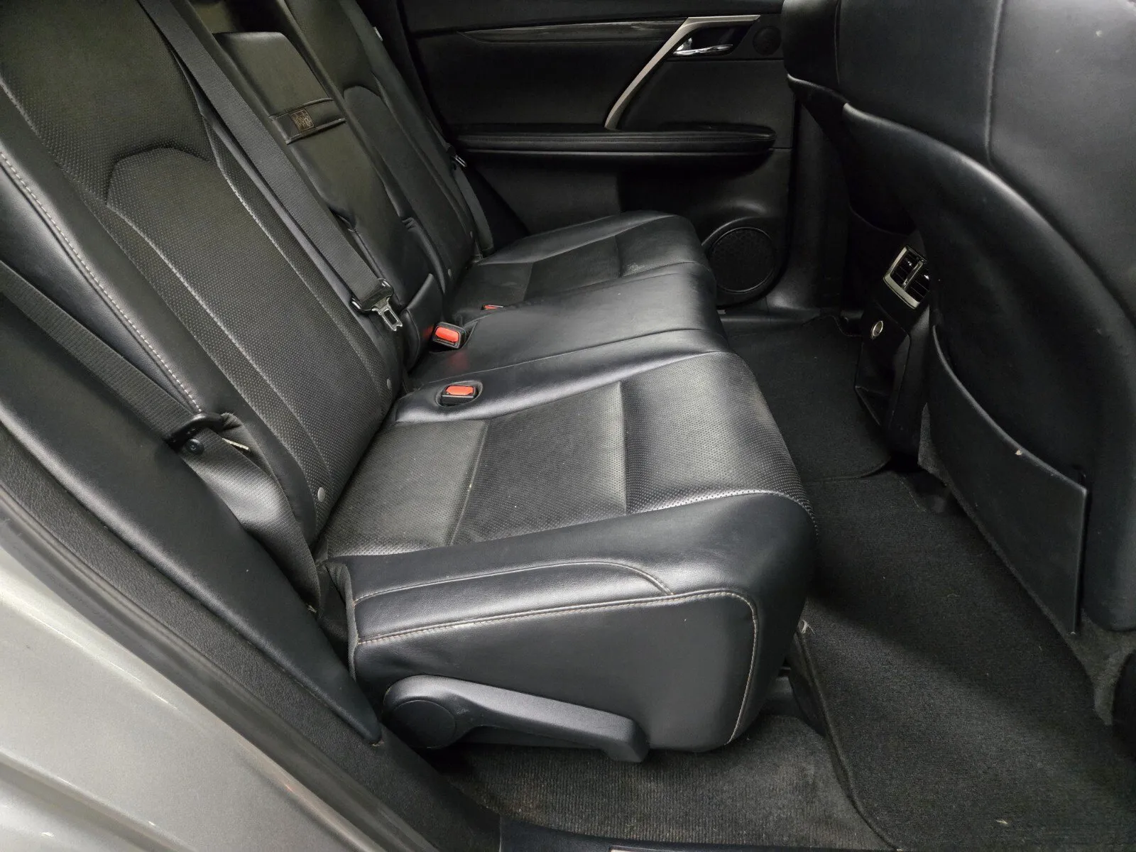 Lexus RX photo 11