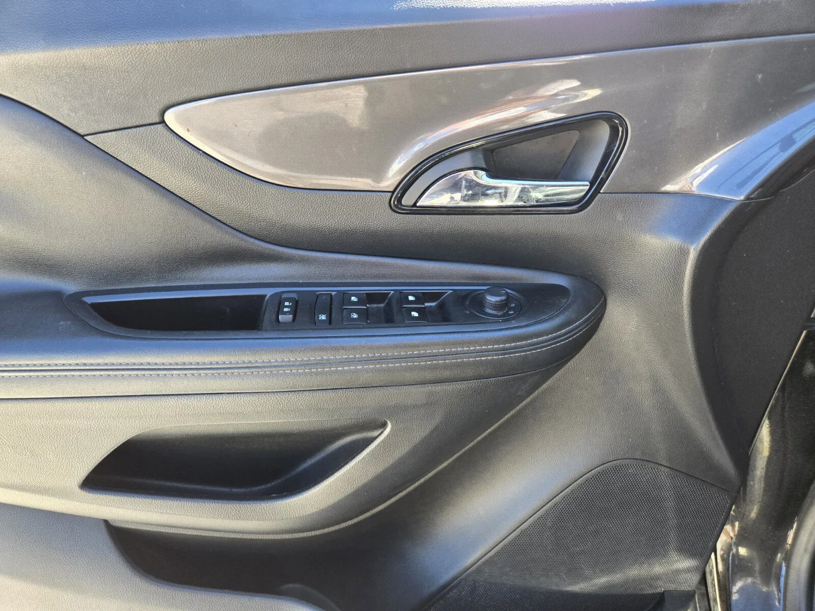 Buick Encore photo 14