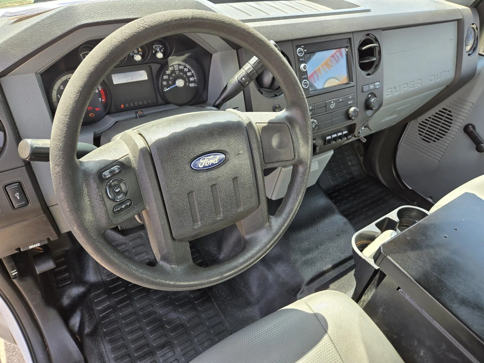Ford F-350 photo 7
