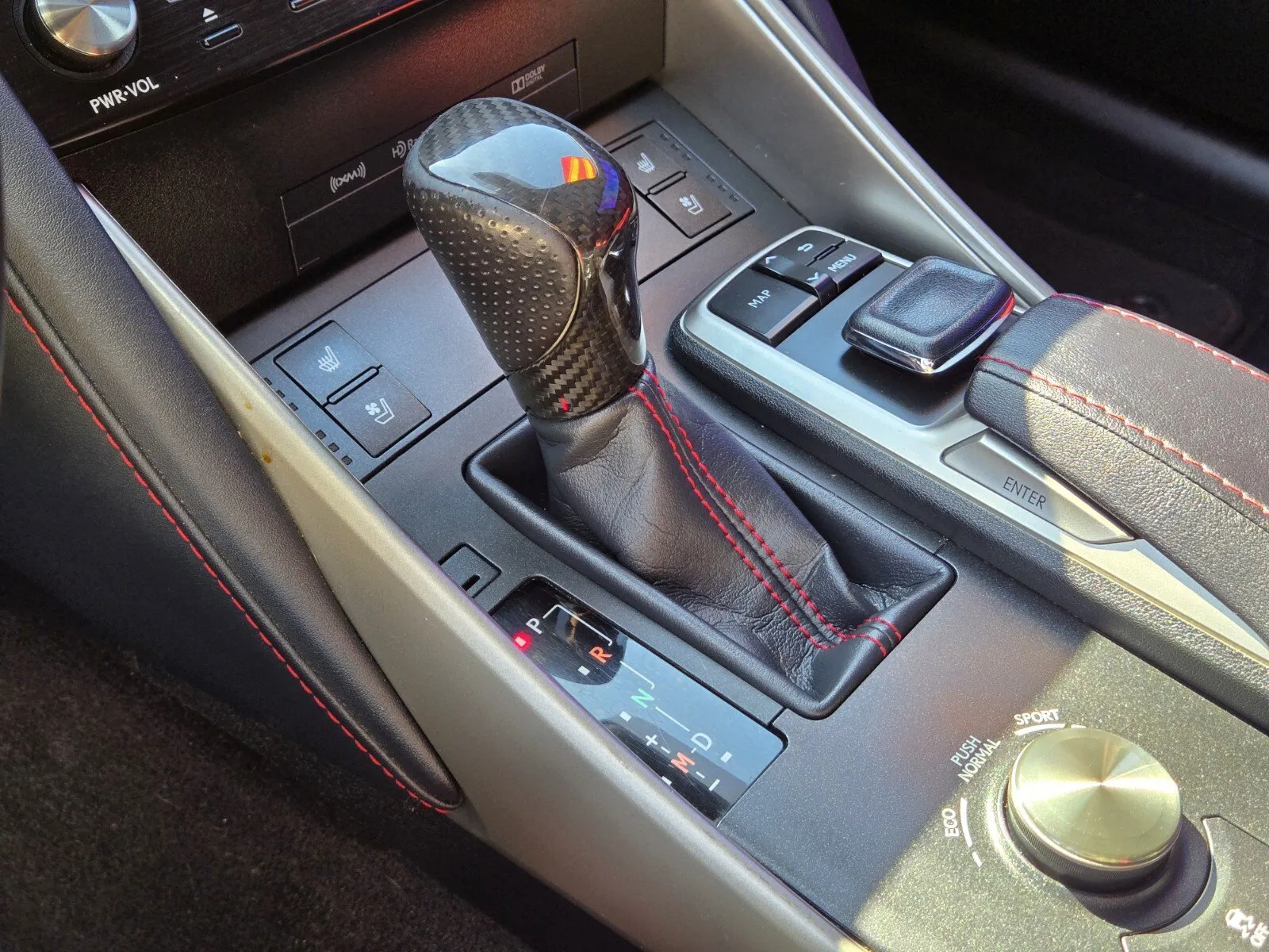Lexus IS photo 20