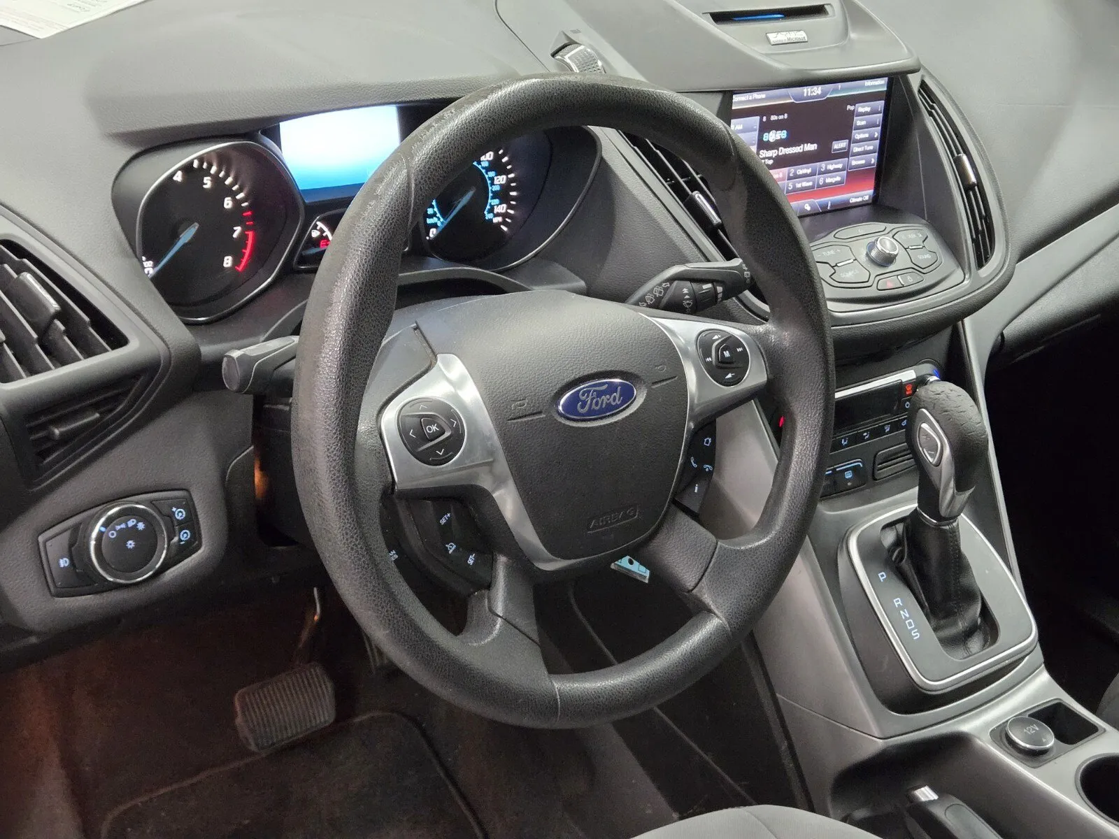 Ford Escape photo 15