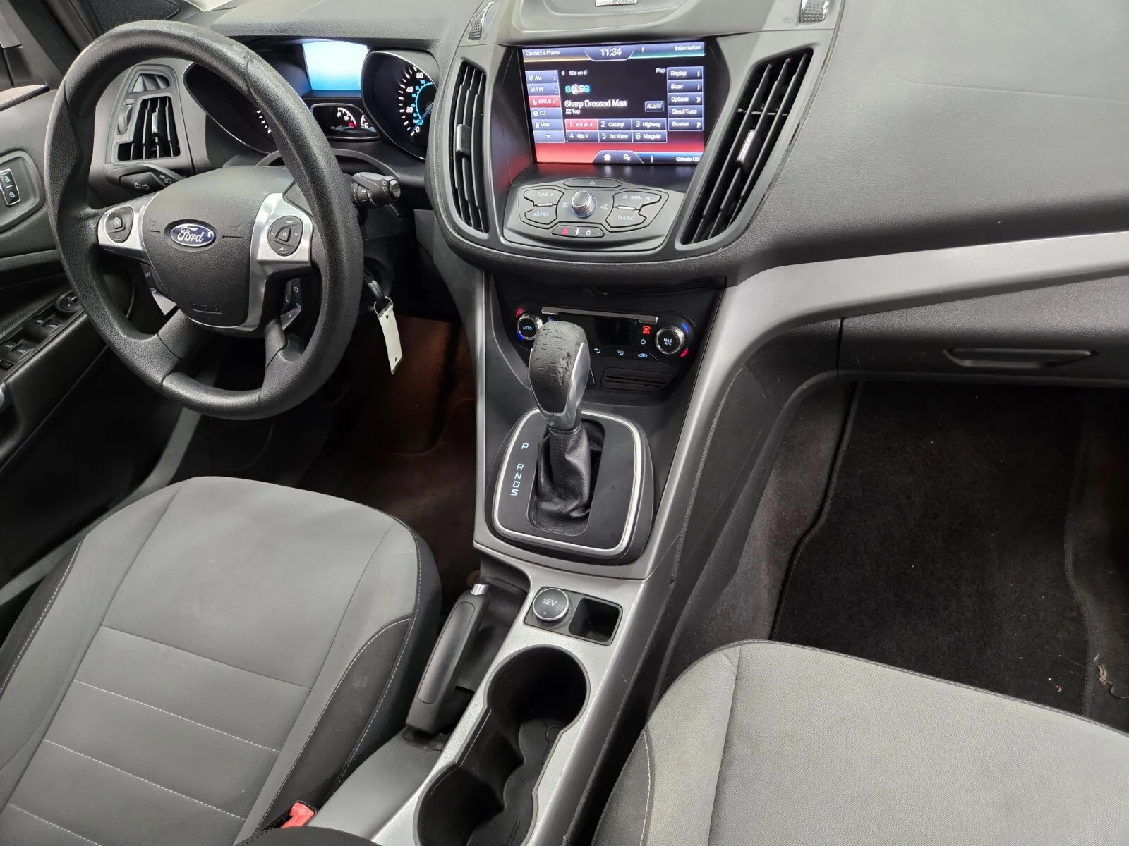 Ford Escape photo 13