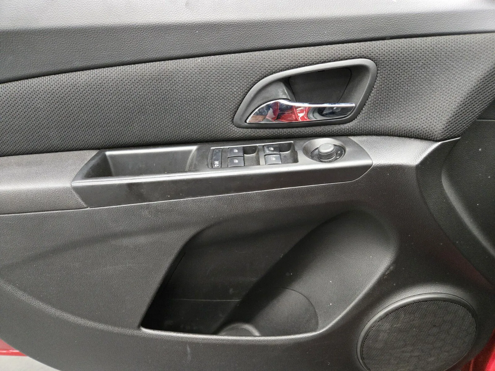 Chevrolet Cruze photo 13