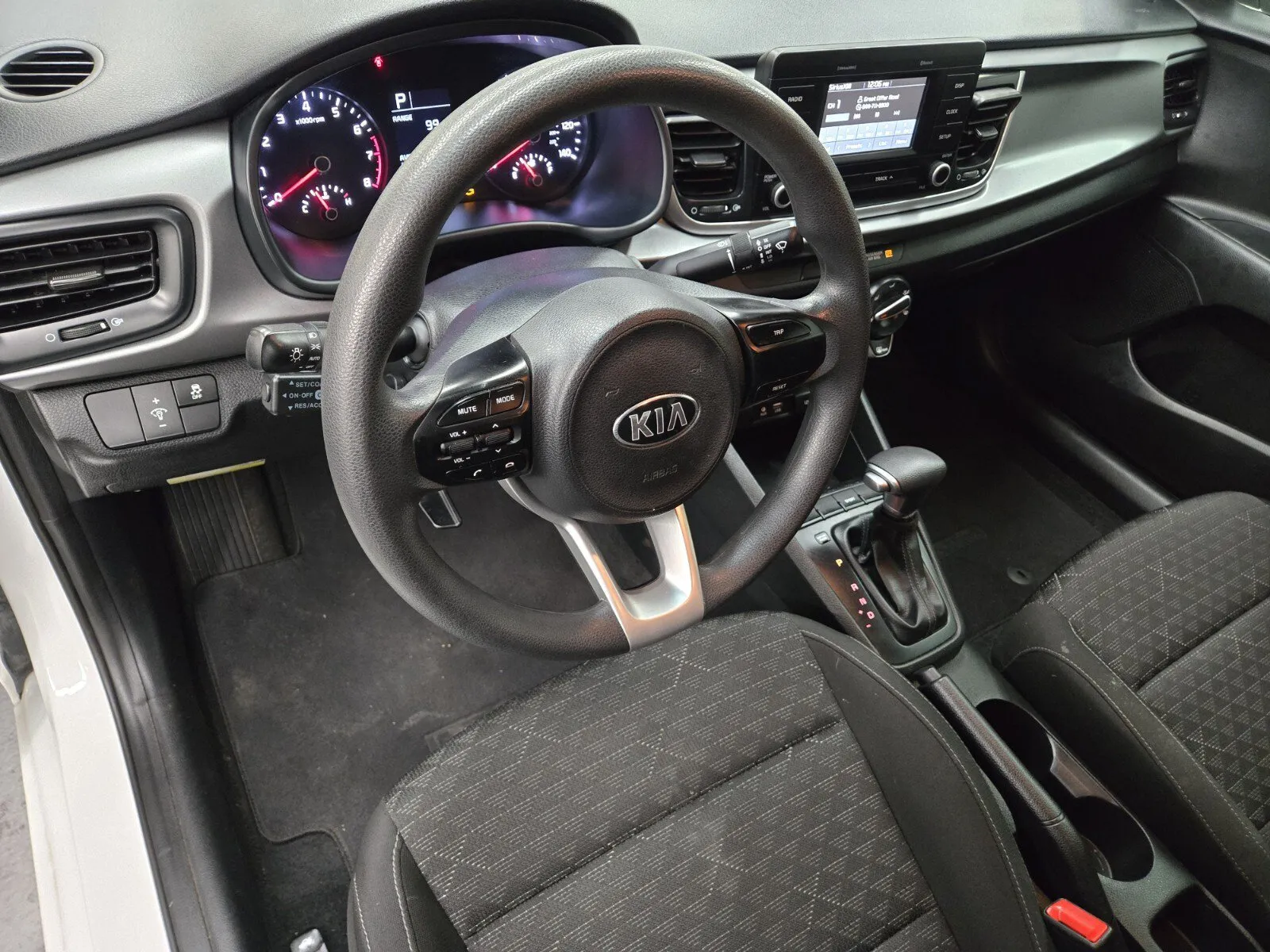 Kia Rio photo 8