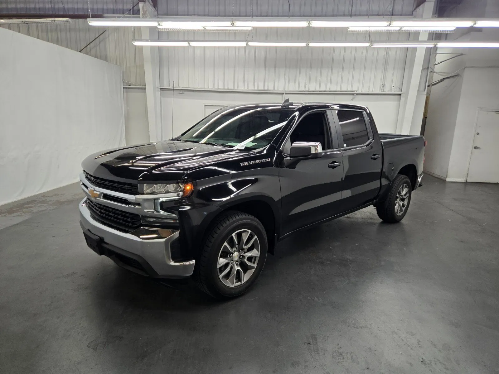 Black 2021 Chevrolet Silverado 1500 LT for sale in Las Vegas, NV