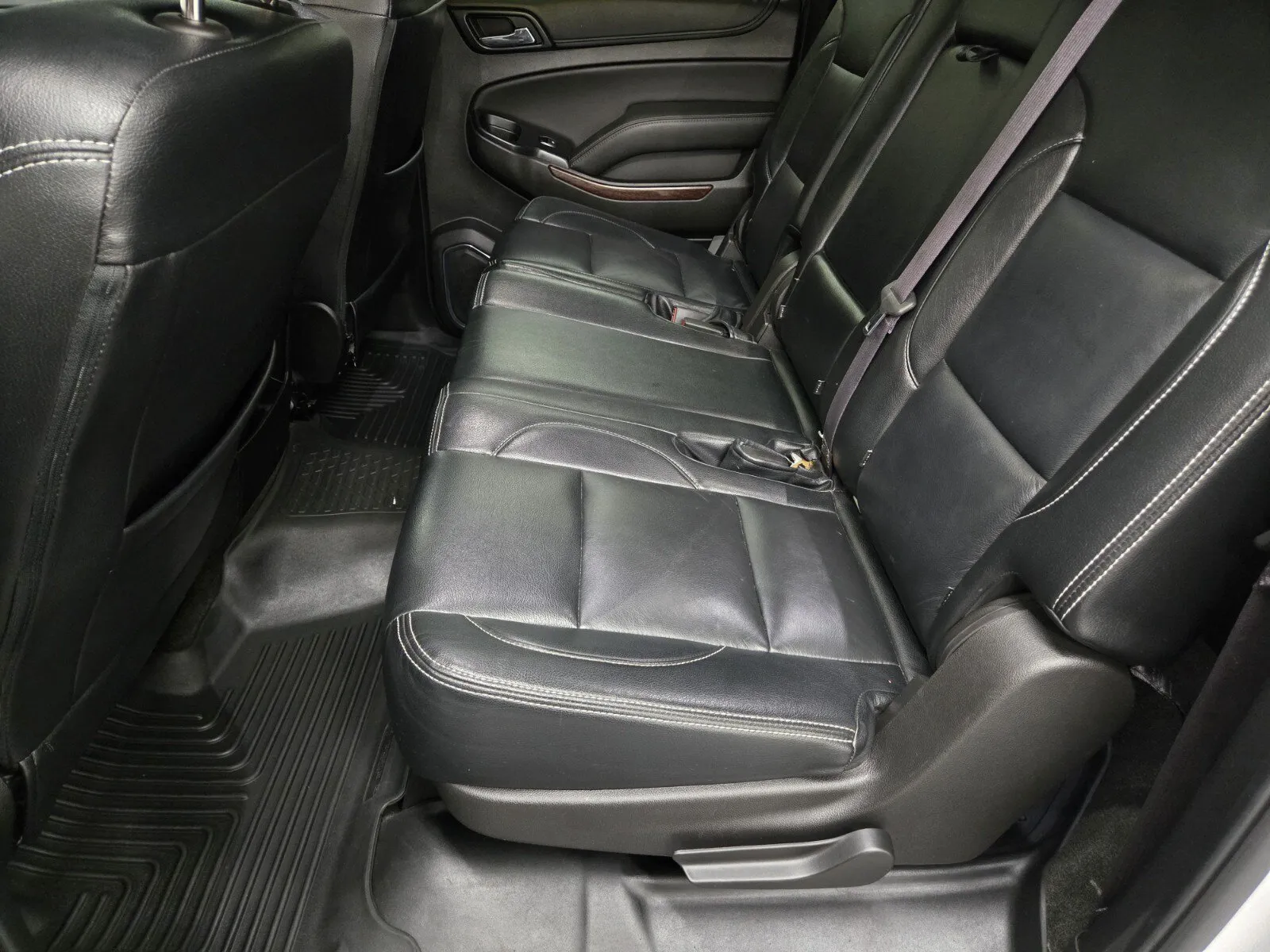 GMC Yukon XL photo 7