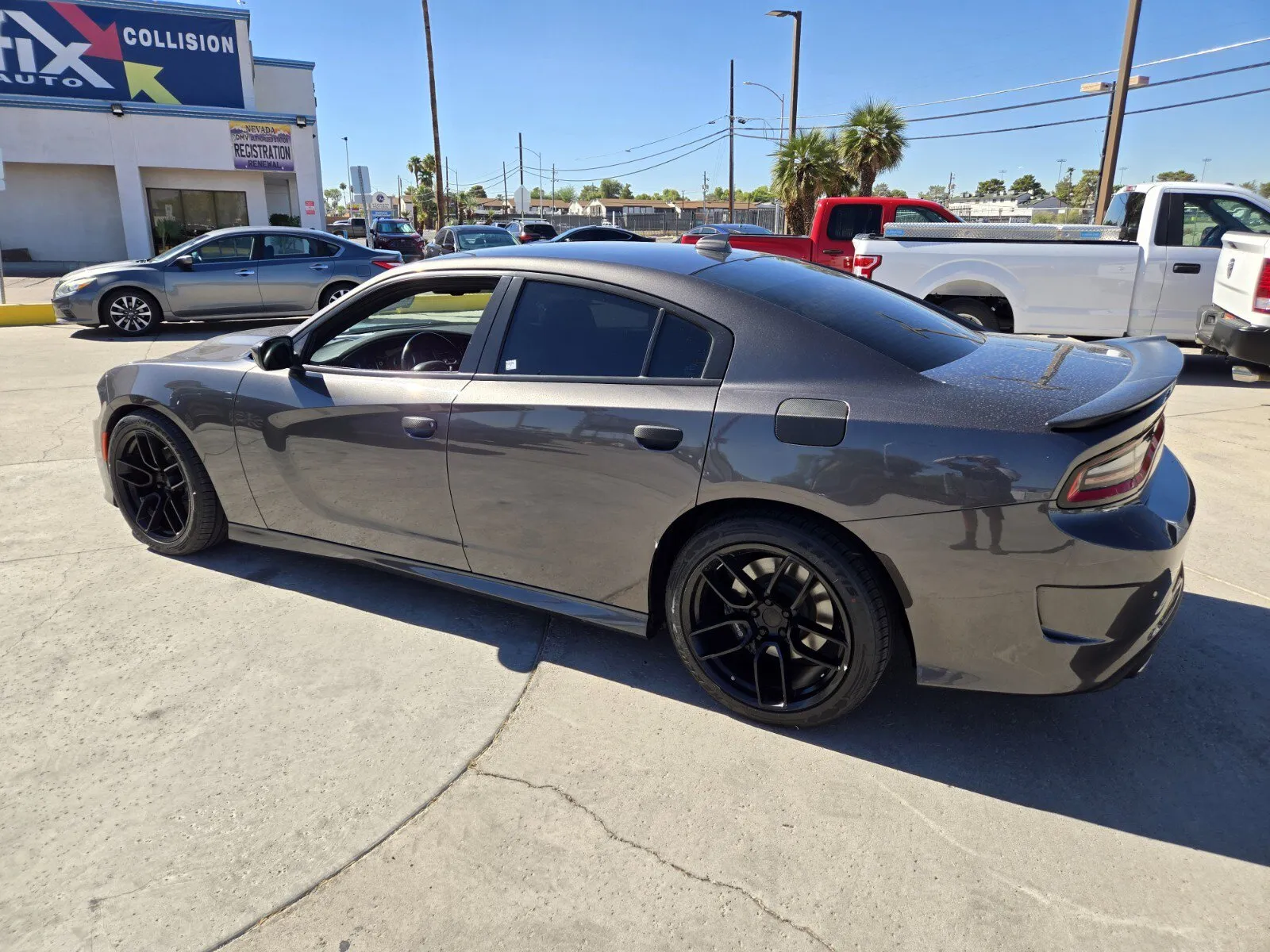 Dodge Charger photo 3