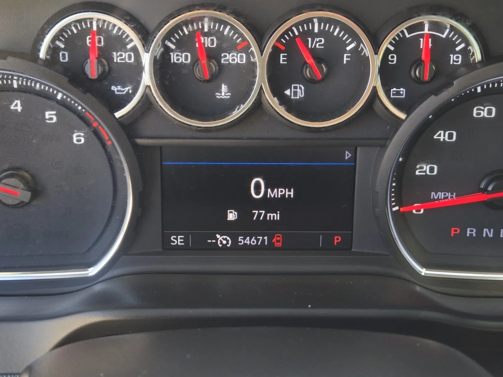 Chevrolet Silverado photo 16