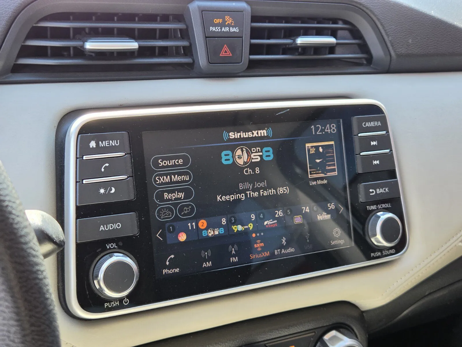 Nissan Versa photo 17