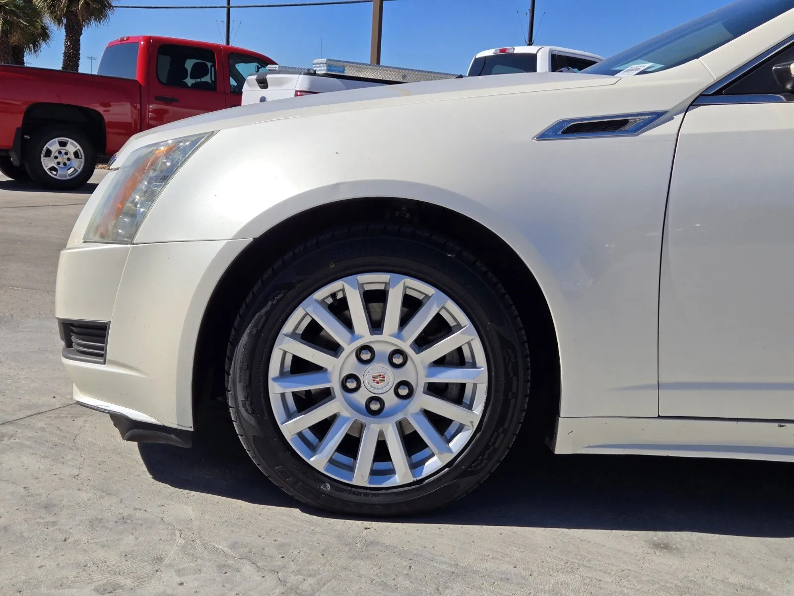 Cadillac CTS photo 5