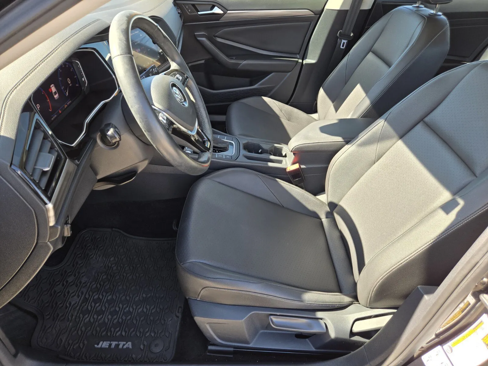 Volkswagen Jetta photo 7
