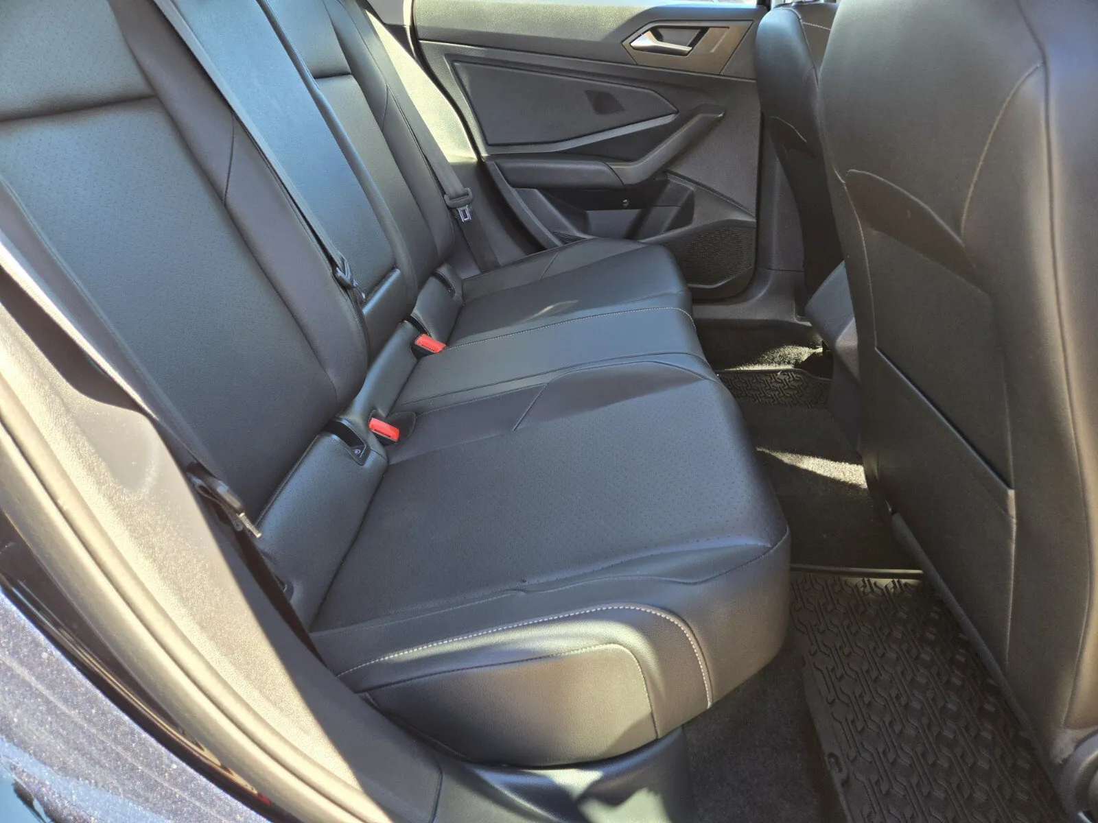 Volkswagen Jetta photo 12