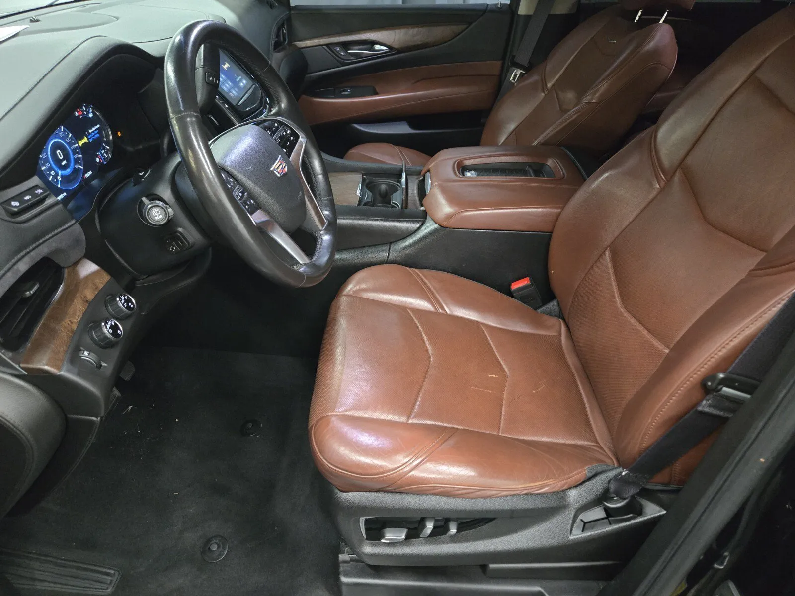Cadillac Escalade ESV photo 7
