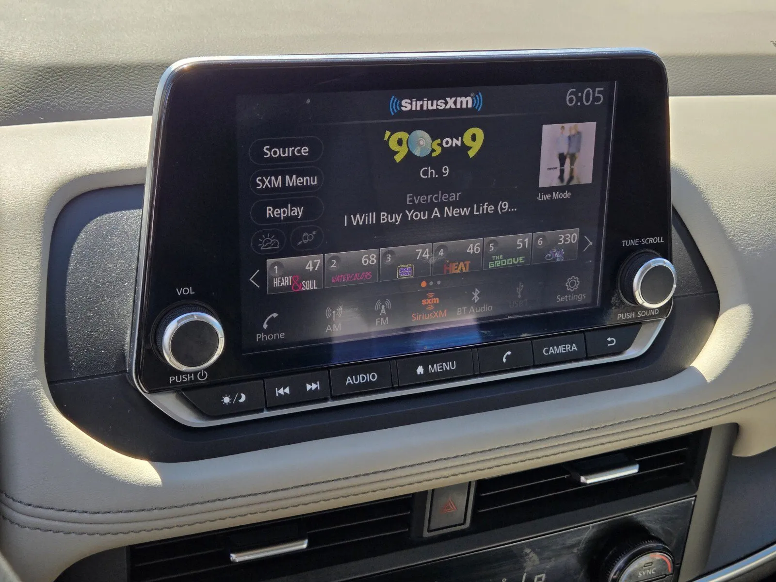 Nissan Rogue photo 17