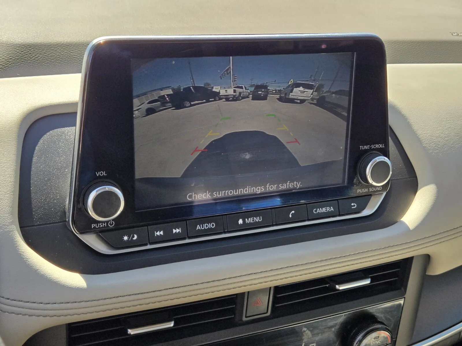 Nissan Rogue photo 18